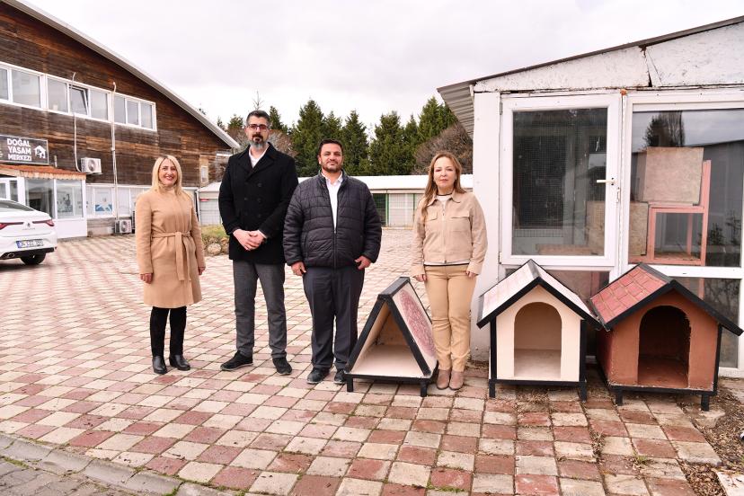 Doğal yaşam merkezine can dostlar için destek