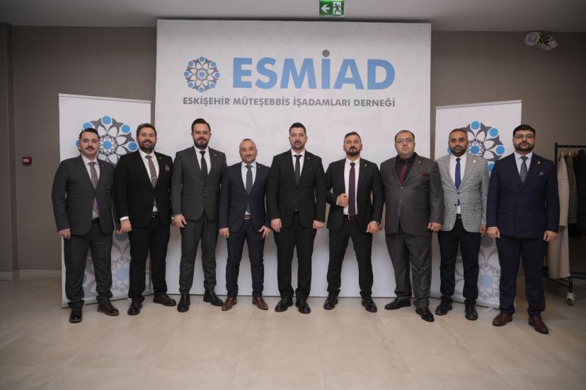 ESMİAD Yeni Yönetimiyle Güçleniyor: Oy Birliğiyle Sinlenmez Dönemi!