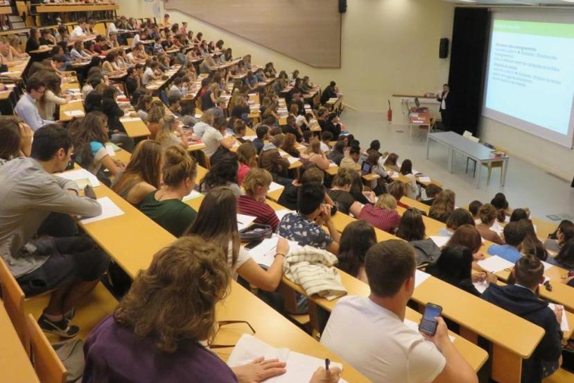 ÖTV'siz bilgisayar ve telefon teklifi mecliste: Üniversitelilere teknoloji müjdesi geliyor!