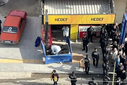 Vahşet zinciri! Önce komşusuyla oğlunu, sonra bedava içki vermeyen işletmeciyi öldürdü!