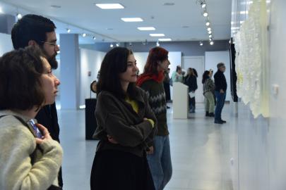 “Yeni Umutlar Öğretim Elemanları Karma Sergisi” açıldı