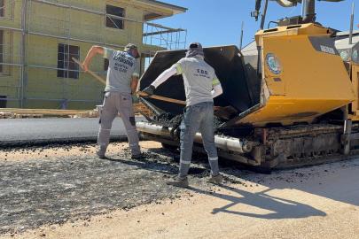 Ayşe Ünlüce’den "Yol Seferberliği" Raporu: 2025’te Kilometrelerce Asfalt Döküldü!