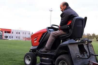 Siyah-kırmızılı camianın acı kaybı Sedat Ökten