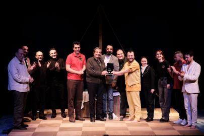 Sui Generis Tiyatro’nun "Açık Denizde" oyunu için özel bir gala gecesi düzenlendi!