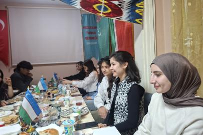 Başkan Ahmet Hızlan: "Evlerinden Uzakta Olsalar da Aynı Sofrada Buluştuk"