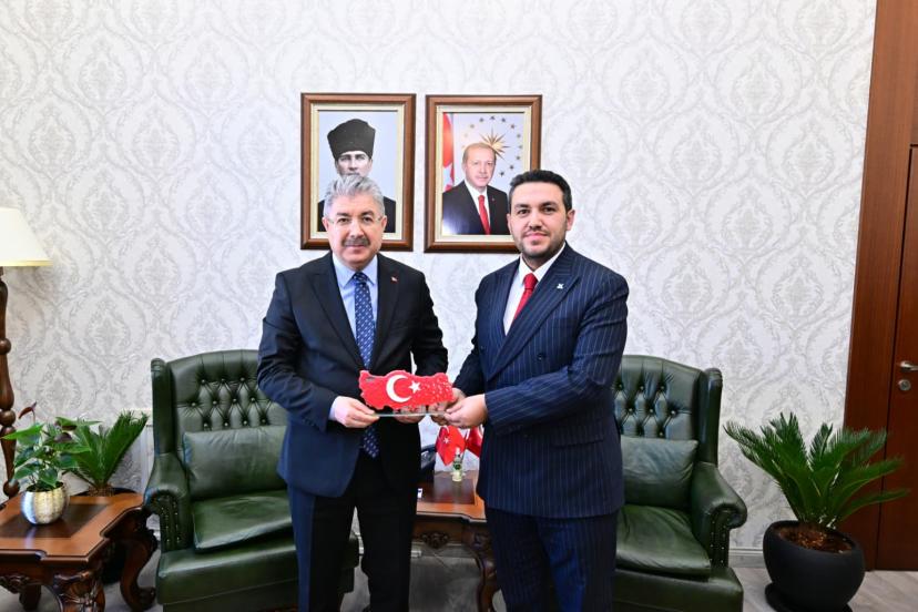 Valilikte Gençlik Buluşması! Dr. Erdinç Yılmaz, TÜGVA Yönetimini Ağırladı