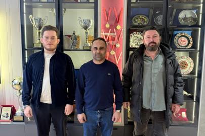 Yağmur Otomotiv ve AK Parti’den Medya 26’ya Ziyaret!