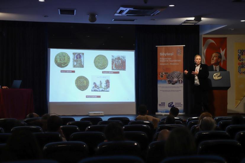 Frigya Söyleşi Serisi Yoğun İlgi Gördü