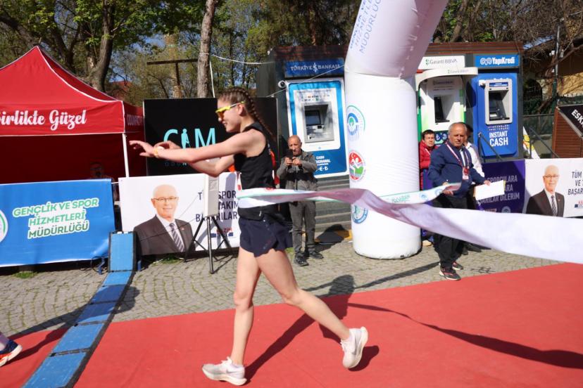 Odunpazarı Belediyesi Üçüncü Şükrü Saban Yol Koşusuna Ev Sahipliği Yaptı