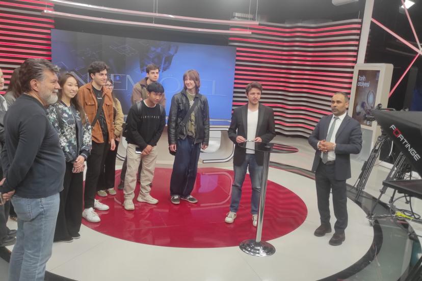 Prof. Dr. Erkan Yüksel ile Medya 26’da Uygulamalı Basın Dersi