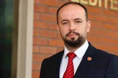Ali Semih Ünlü'den Ahmet Ataç'a Sert Çıkış