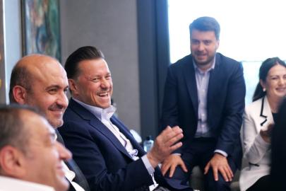 Milletvekili Hatipoğlu Kutsal Topraklardan Döndü: İl Başkanı Albayrak’tan Ziyaret
