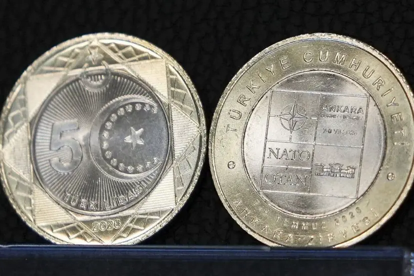 36. NATO Zirvesi anısına özel tasarımlı 5 lira tedavüle sunuldu