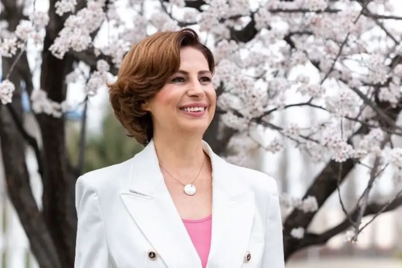Ayşe Ünlüce Yeni Parti'ye Geçti Mi?