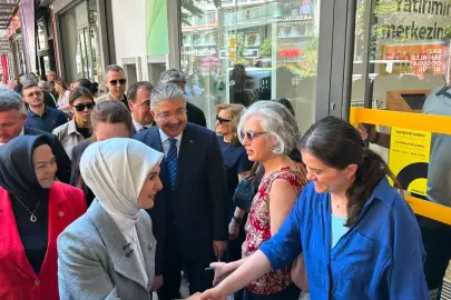 Bakan Göktaş Eskişehir’de Esnafla Buluştu