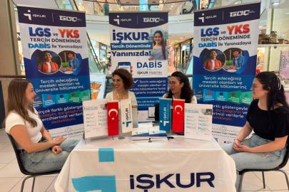 İŞKUR Tercih Dönemnde öğrencilere destek oluyor