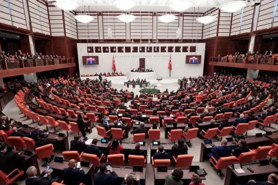 TBMM'de yoğun mesai: 12. Yargı Paketi, En Düşük Emekli Aylığı ve Öğrenci Affı Görüşülecek