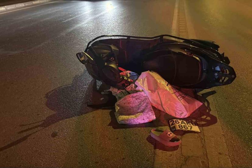 Eskişehir’de otomobil ile motosiklet çarpıştı: 2 yaralı