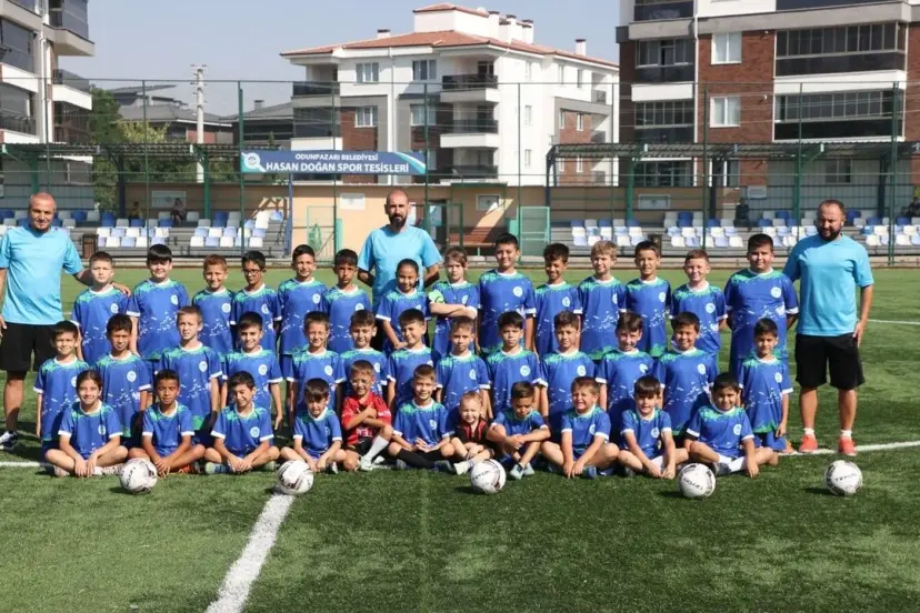Odunpazarı’nda futbol şöleni yaşanıyor
