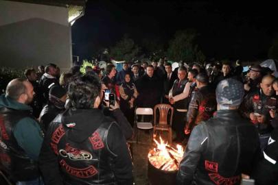 Vali Işın, Dumlupınar’daki Zafer Kampı’nda gençlerle buluştu