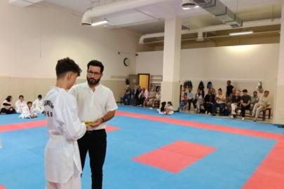 Çocuk Evleri Sitesinde kalan sporcu, kuşak sınavını başarıyla geçti