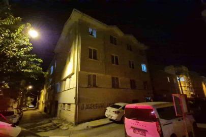 Eskişehir’de 2’nci kattan düşen kişi yaralandı
