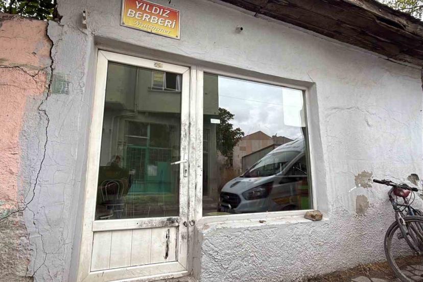 Eskişehir’de berber dükkanını kundaklama girişimi