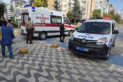 Eskişehir’de otomobilin çarptığı yaşlı kadın yaralandı