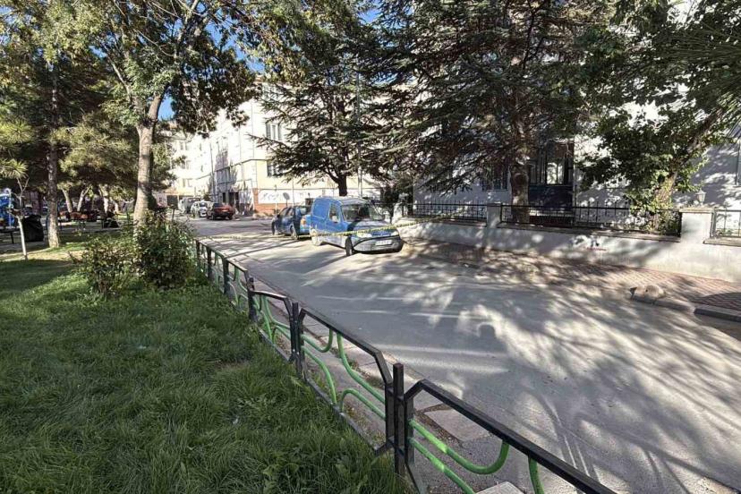 Eskişehir’de ’yan bakma’ kavgasında 3 kişi yaralandı