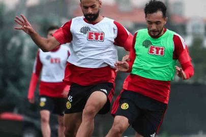 Eskişehirspor, Balıkesirspor maçı için hazırlanıyor