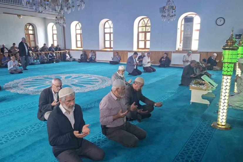 Hisarcık’ta Gaziler Günü dolayısıyla mevlit programı düzenlendi
