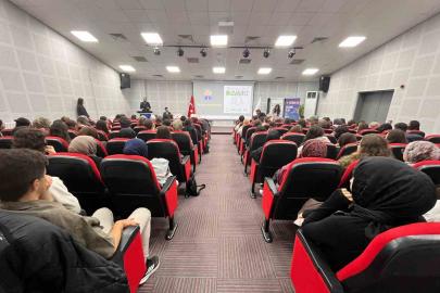 KSBÜ öğrencilerine siber farkındalık ve narkotik eğitimi