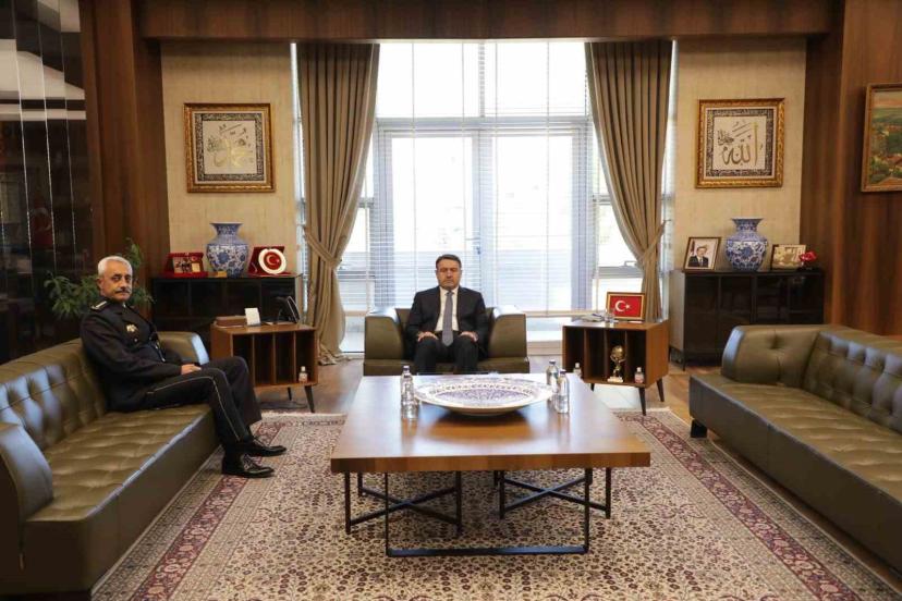 Kütahya İl Emniyet Müdürü Arif Hakan Tandoğan görevine başladı