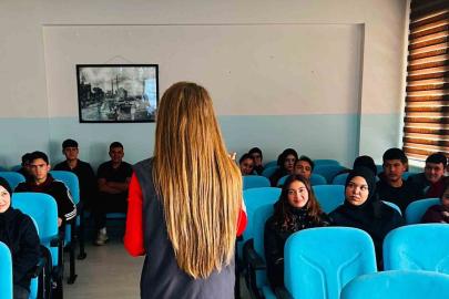 Kütahya’da lise öğrencilerine siber güvenlik eğitimi