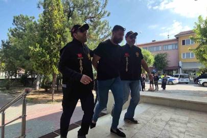 Oto galerici gencin ölümünün 3 şüphelisi adliyeye sevk edildi