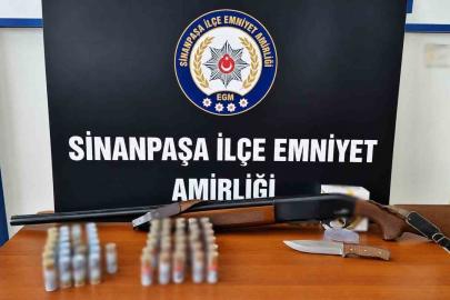 Sosyal medyadan silah ve mühimmat paylaşımı yapınca gözaltına alındı