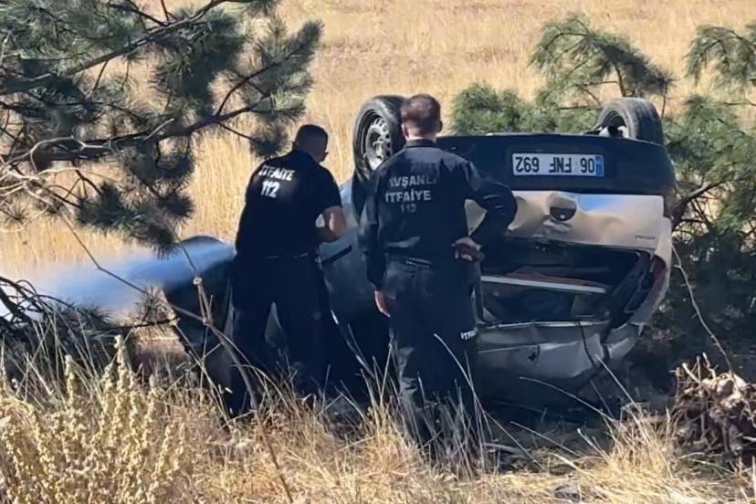 Tavşanlı’da trafik kazasında takla atan otomobilden yara almadan kurtuldu