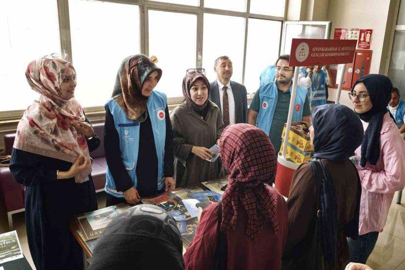Üniversite öğrencilerine Diyanet Gençlik Merkezi tanıtıldı