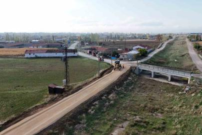 Bolvadin Erkmen Mahallesi’nde üst yapı çalışmaları sürüyor