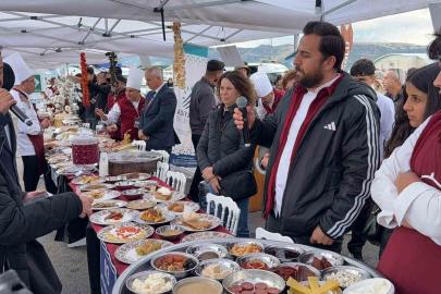 ’Dünyanın En Büyük Anadolu Sofrası" ile Guinness Rekoru denemesi  başladı