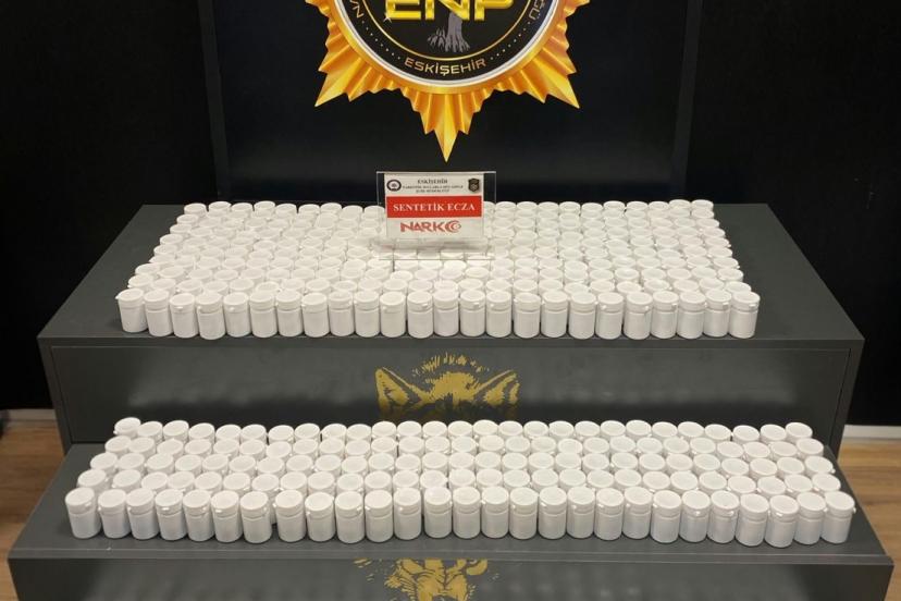 Eskişehir’de 24 bin 38 sentetik ecza hap ele geçirildi: 1 tutuklama