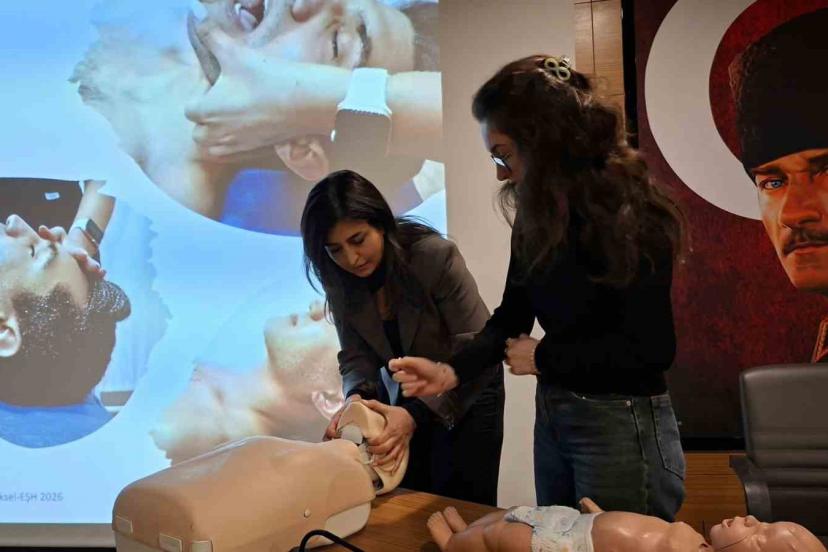 Eskişehir’de II. Geleneksel Acil Oryantasyon Sempozyumu gerçekleştirildi