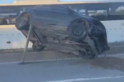 Eskişehir’de takla atan araçta sıkışan sürücü kurtarıldı