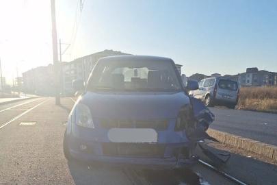 Eskişehir’de tramvay yolu üzerinde araç kazası