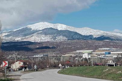 Gediz’de akü fabrikasının kapasite artışına mahkemeden keşif kararı