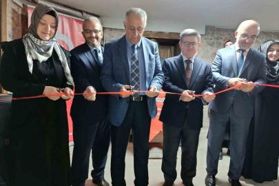Hafızlık öğrencileri ‘Geçmişten Bir-İz’ sergisi açtı