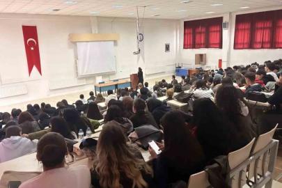 Hisarcık MYO’da öğrencilere bağımlılık farkındalığı eğitimi