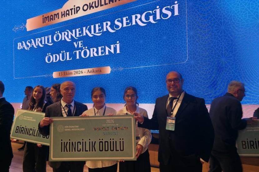 Kazım Karabekir İmam Hatip Ortaokulu Türkiye ikincisi oldu