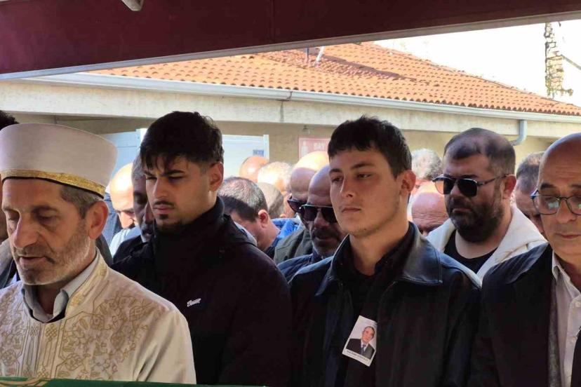 Muhtarlar Günü’nde hayatını kaybeden muhtar son yolculuğuna uğurlandı