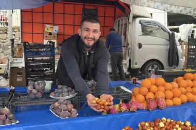 Simav hünnabı pazarın gözdesi oldu